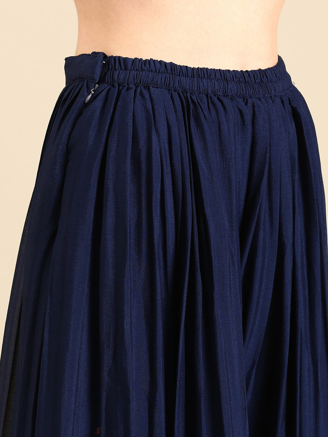 Neerus Blue chinon embroidered suit set with palazzo - detail view 3