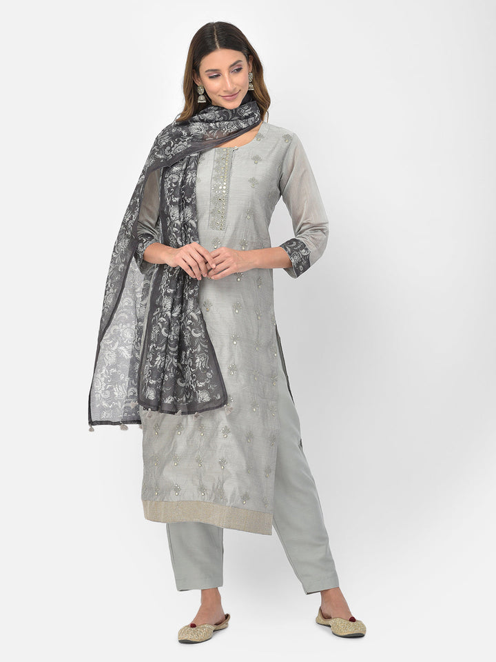 Neerus Grey Chanderi embellished kurta set - detail view 1