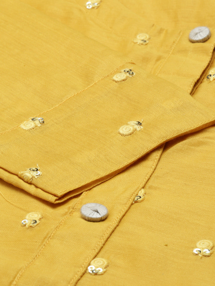 Neerus Yellow Chanderi printed kurta set - back view