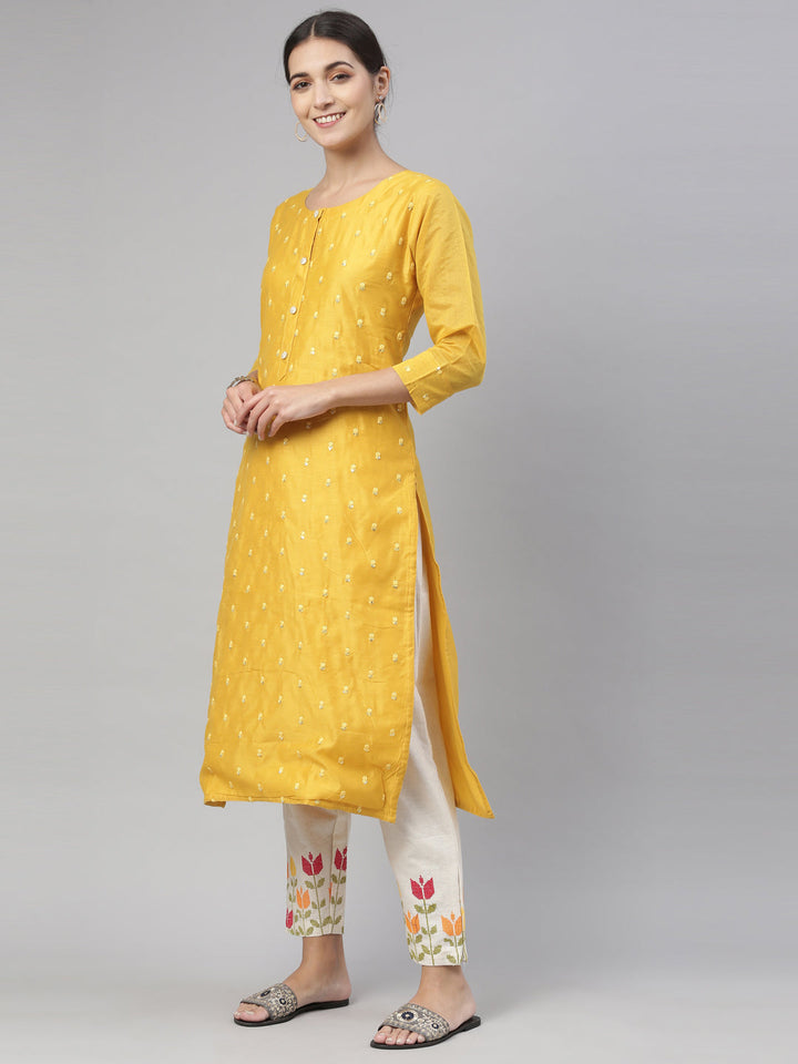Neerus Yellow Chanderi printed kurta set - detail view 2