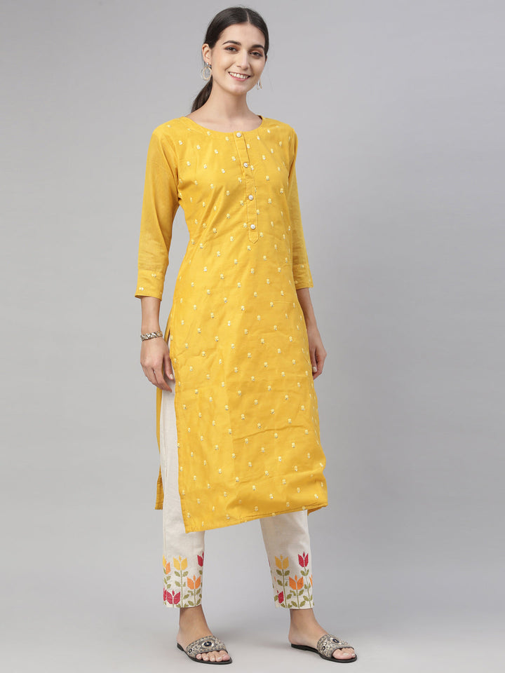Neerus Yellow Chanderi printed kurta set - detail view 3