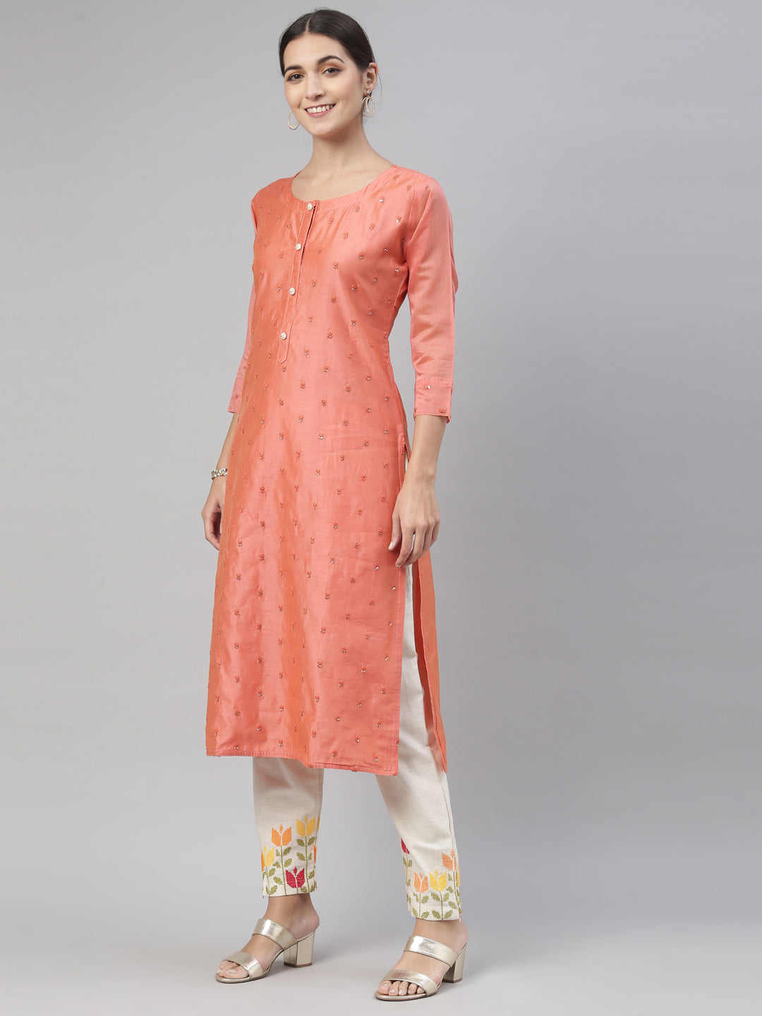 Neerus Red Chanderi printed kurta set - back view