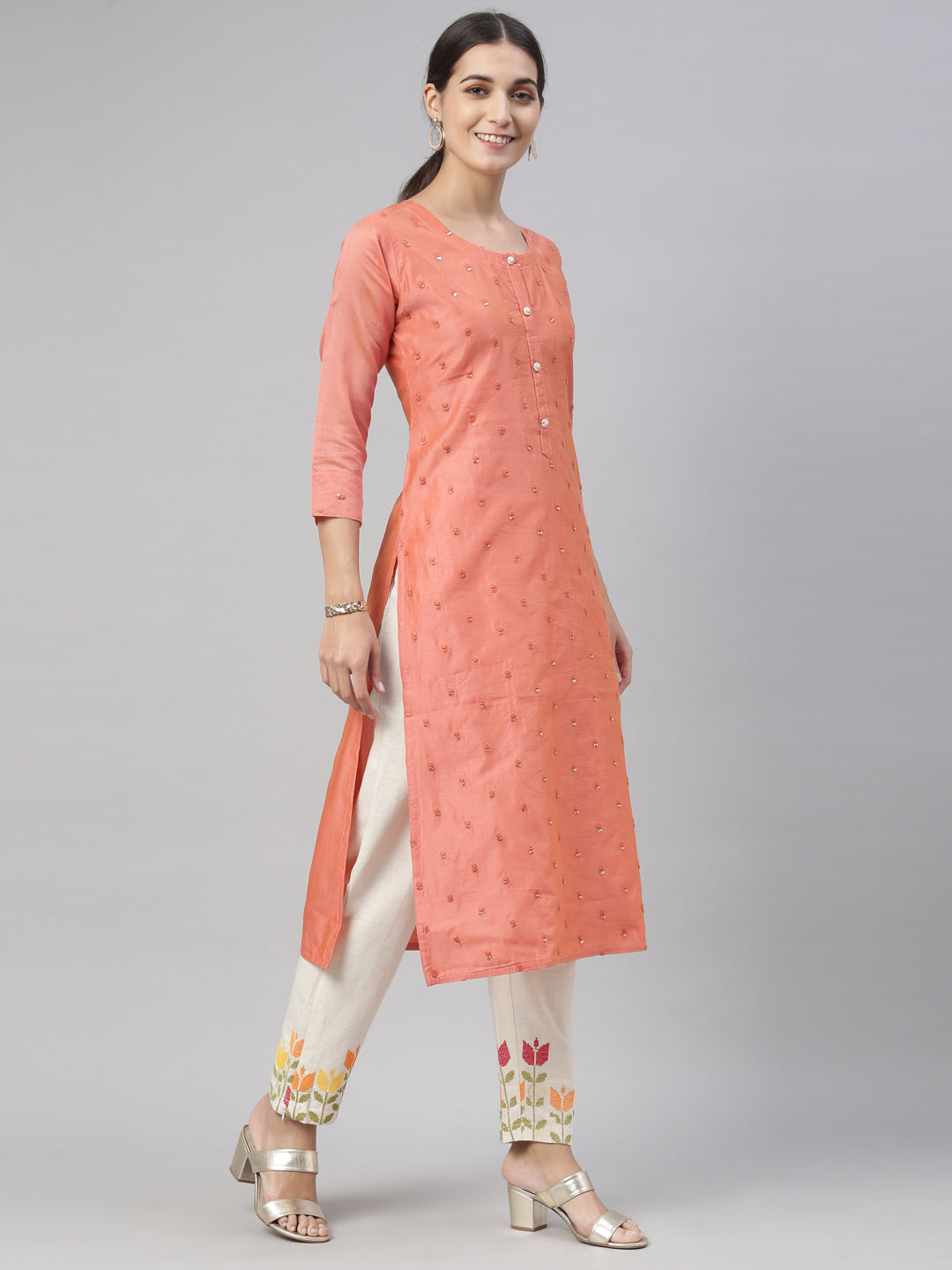 Neerus Red Chanderi printed kurta set - side view