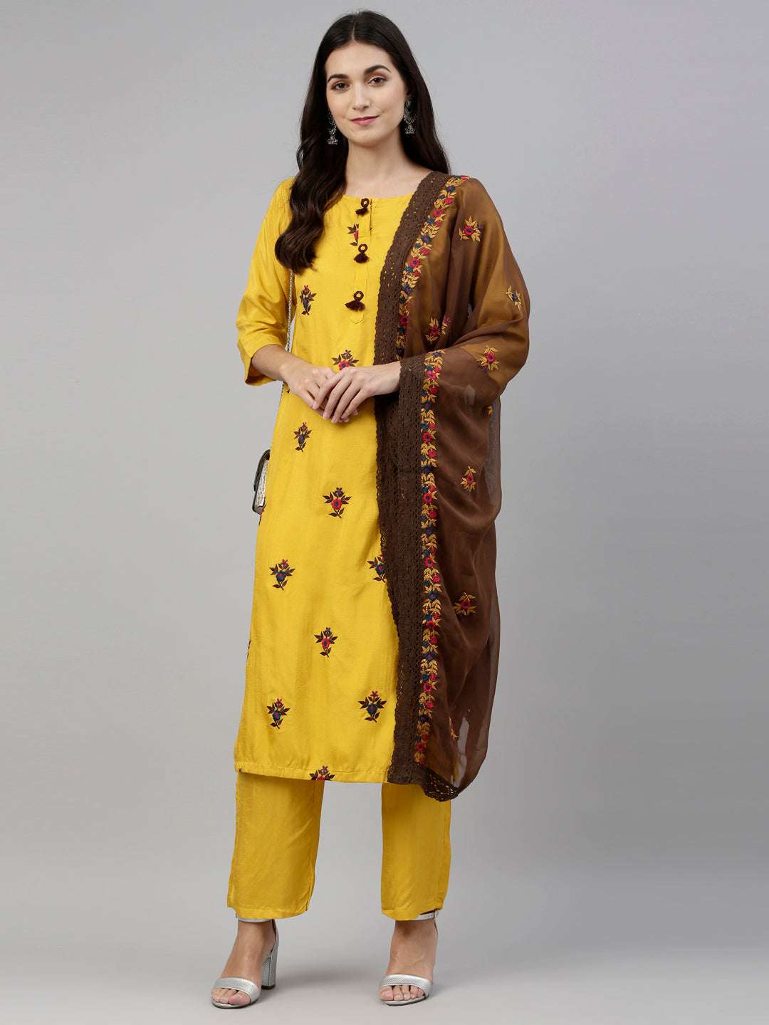 Neerus Yellow silk suit set - back view