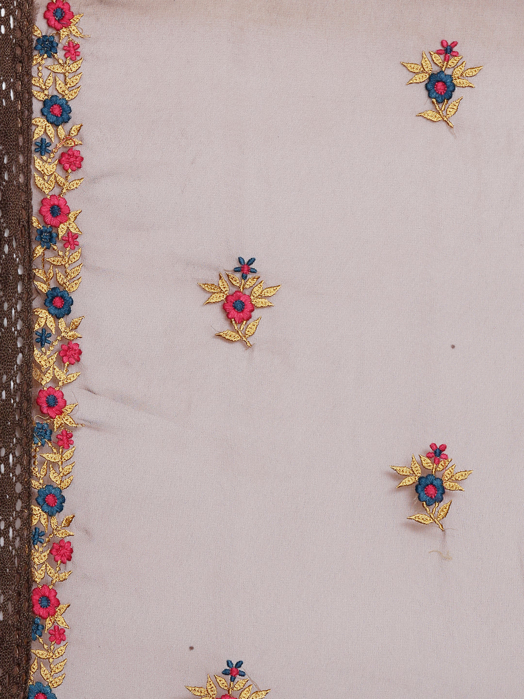 Neerus Yellow silk suit set - detail view 4