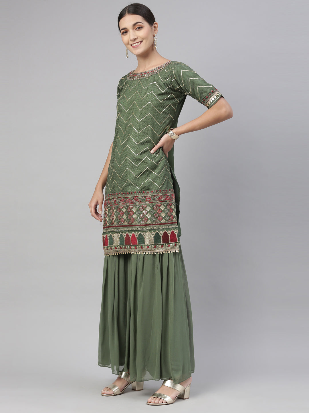 Neerus Green Chanderi printed kurta set - detail view 5