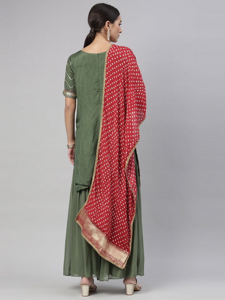 Neerus Green Chanderi printed kurta set - detail view 7