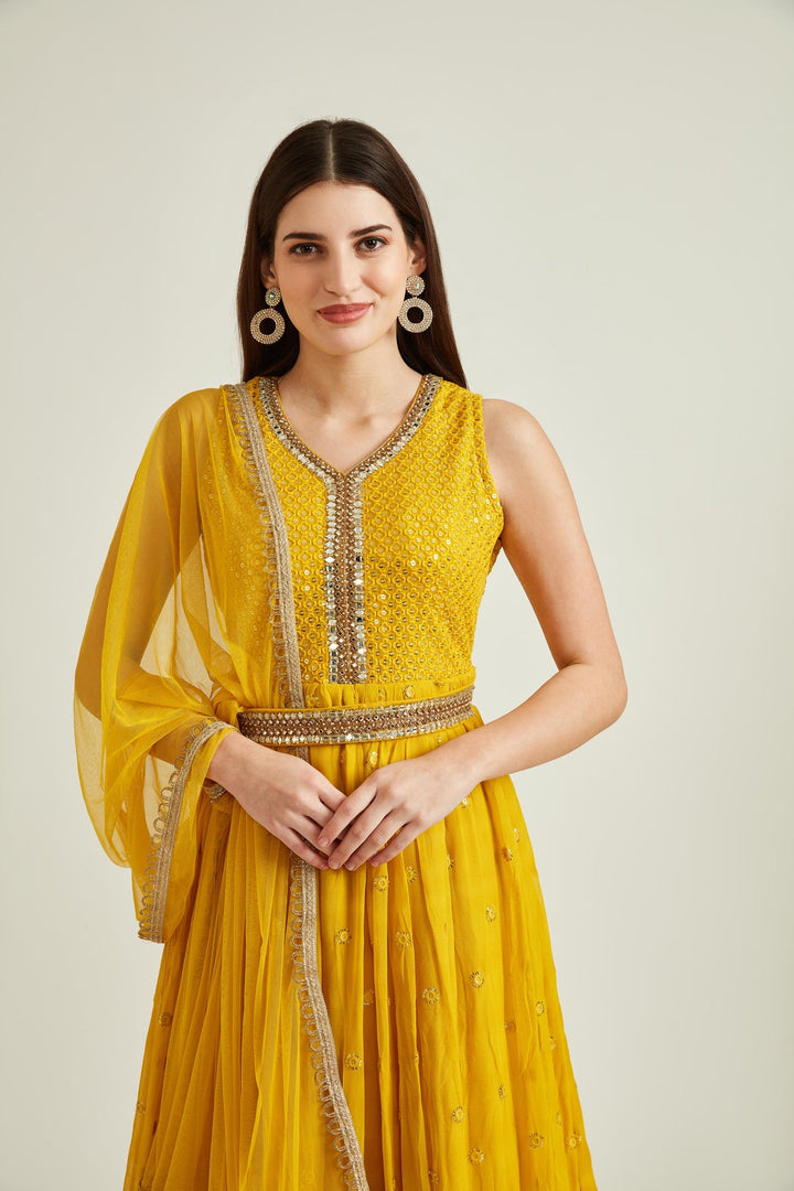 Neerus Yellow georgette embellished Anarkali kurta set - side view