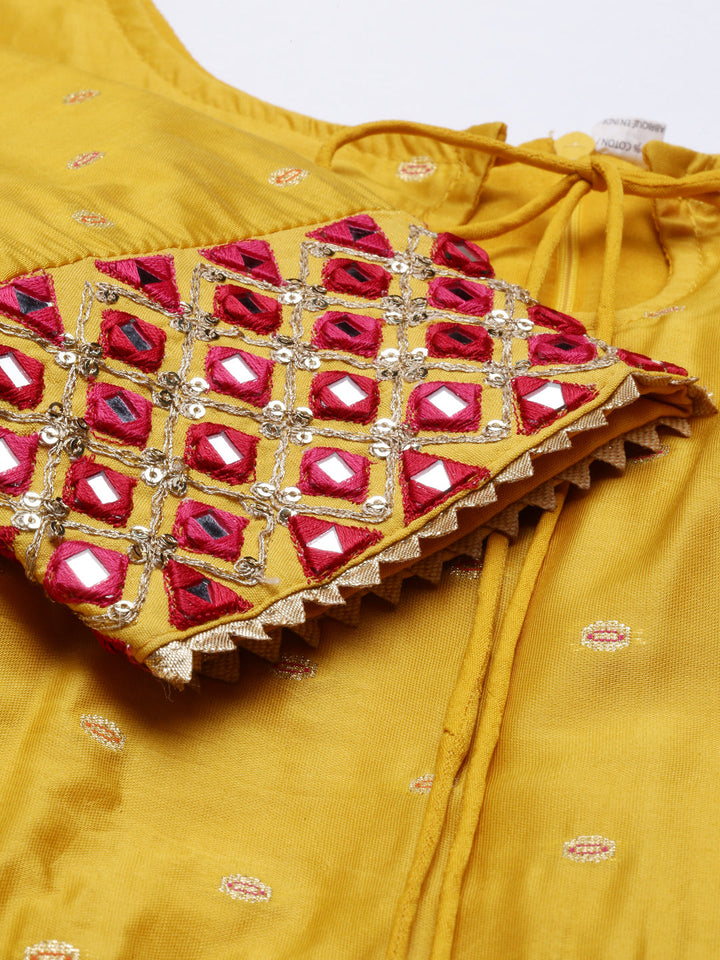Neerus Yellow Chanderi Embroidered Anarkali Suit Set - detail view 4