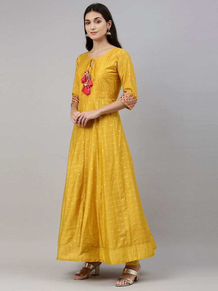 Neerus Yellow Chanderi Embroidered Anarkali Suit Set - detail view 5