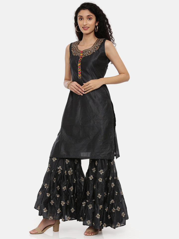 Neerus Black Embellished Zari Sharara Set - detail view 2