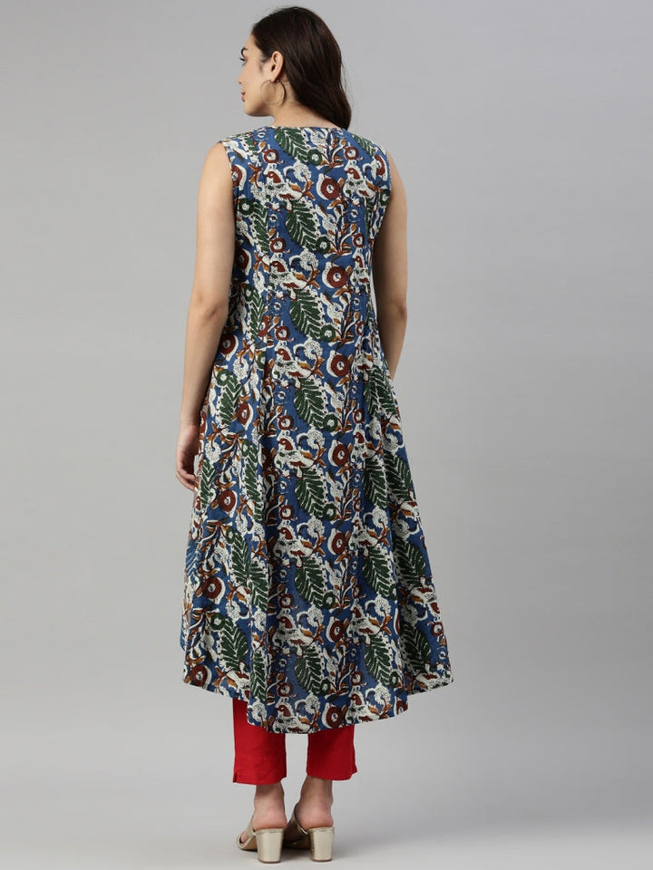 Neerus Blue floral printed kurta - detail view 1