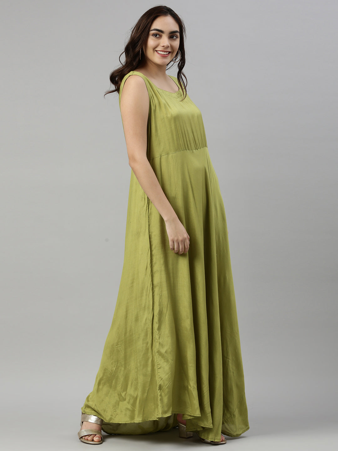Neerus Green thread embroidered anarkali kurta - side view