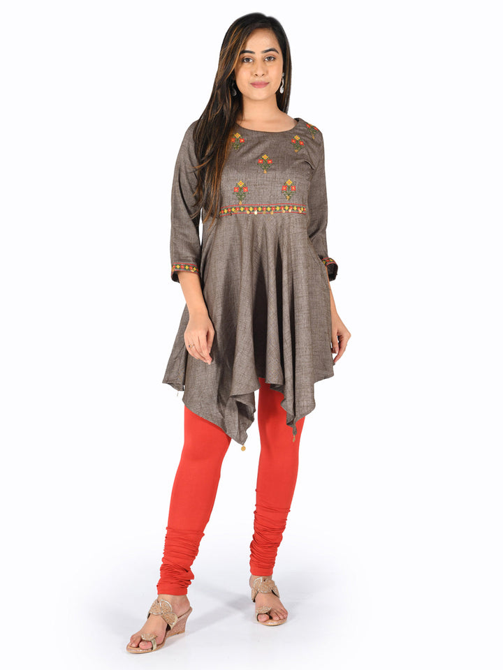 Neerus Grey rayon embroidered high-low kurta - detail view 4