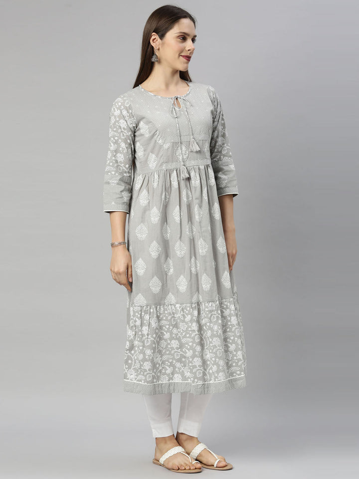 Neerus Grey cotton solid kurti tunic - detail view 2