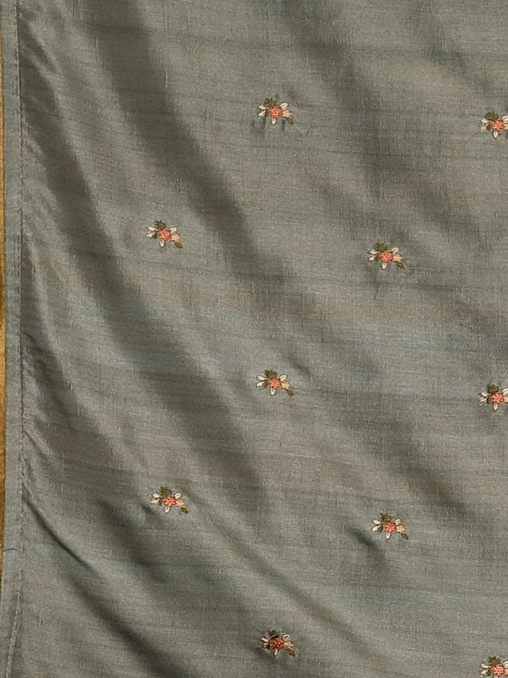 Neerus Green printed saree with blouse piece - detail view 3