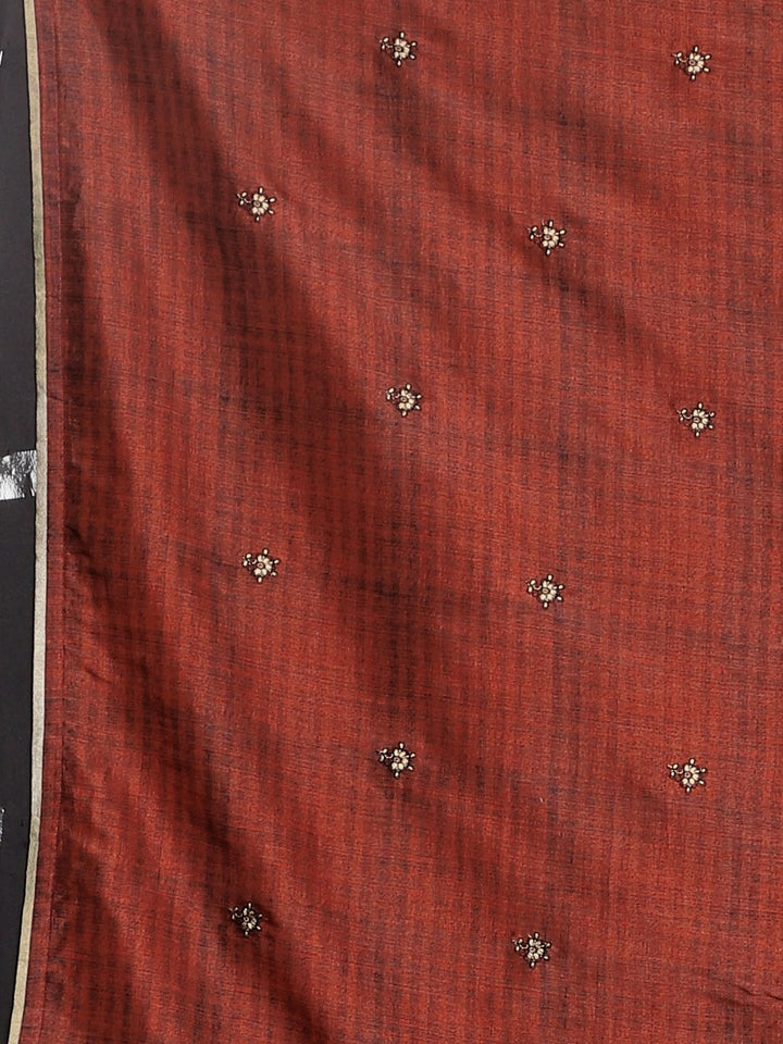 Neerus Grey georgette printed saree with blouse - detail view 3