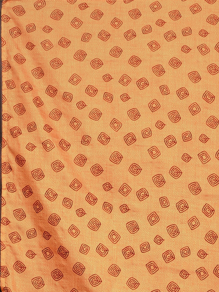 Neerus Green georgette printed saree with blouse piece - detail view 3