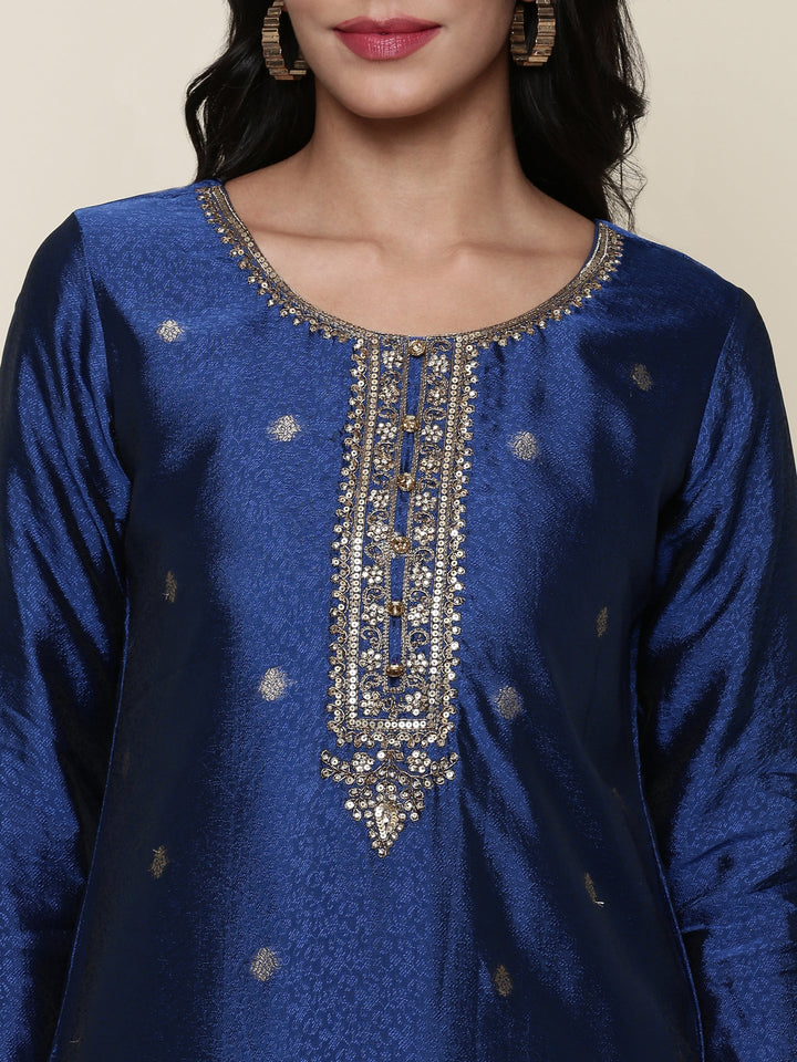 Neerus Blue Silk Hand Embroidered Suit Set - detail view 1