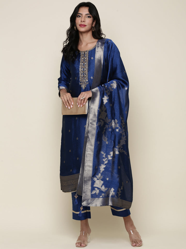 Neerus Blue Silk Hand Embroidered Suit Set - detail view 2