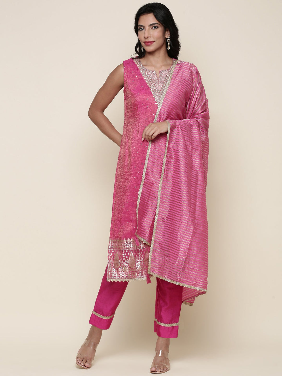 Neerus Pink tissue embroidered suit set - back view