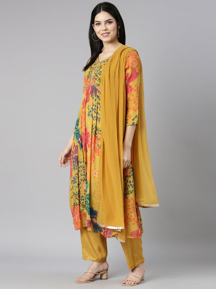 Neerus Yellow floral printed straight kurta set with dupatta - detail view 2