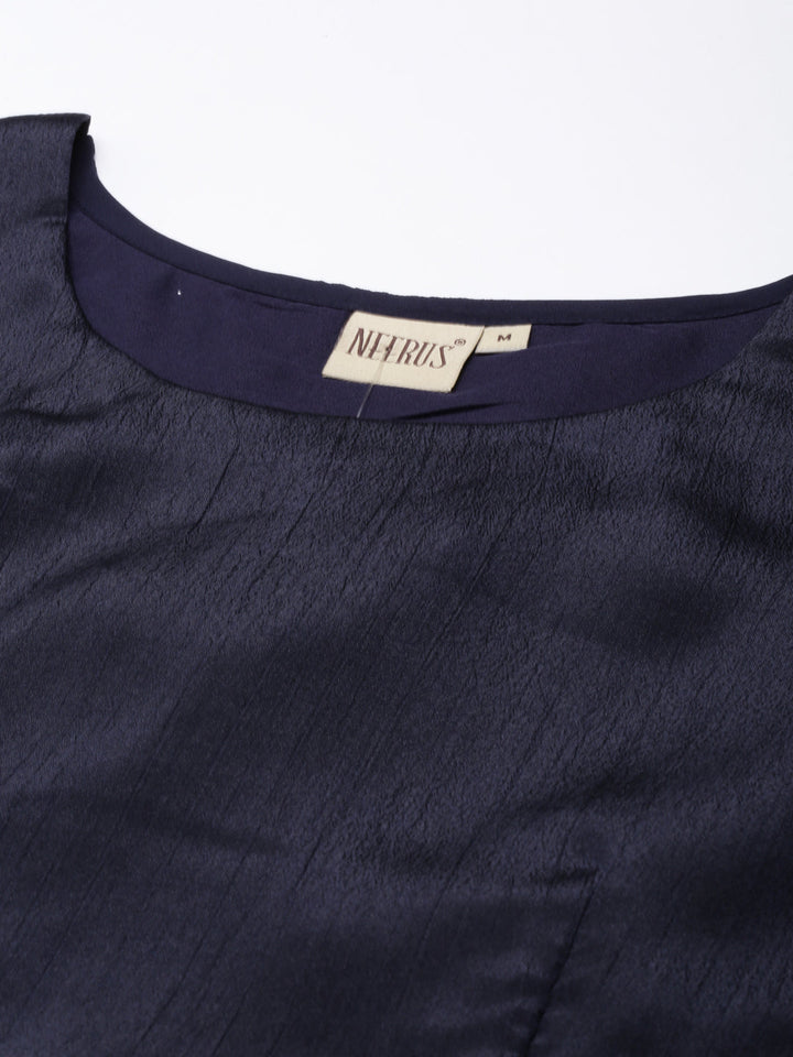 Neerus Multi crepe printed kurta set with trousers - detail view 1