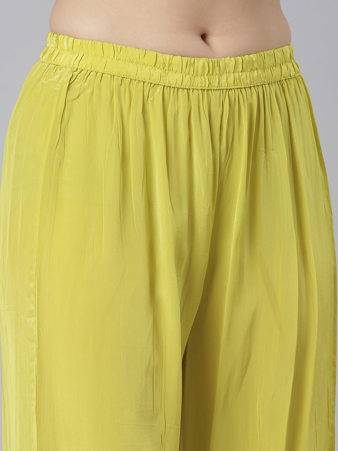 Neerus Green solid straight kurta set with trouser - detail view 4