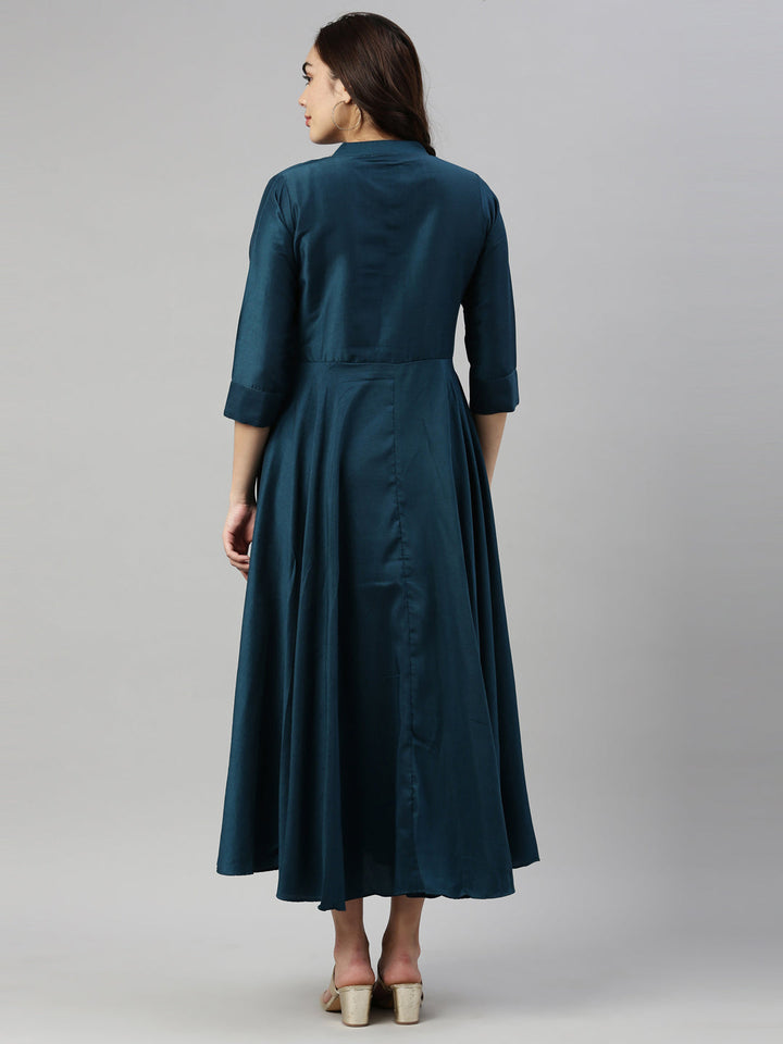 Neerus Green silk woven kurti - detail view 2