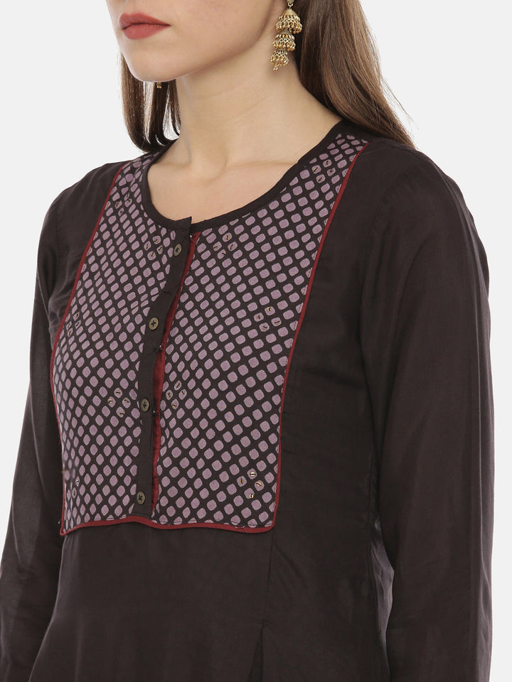 Neerus Brown cotton A-line kurta - back view