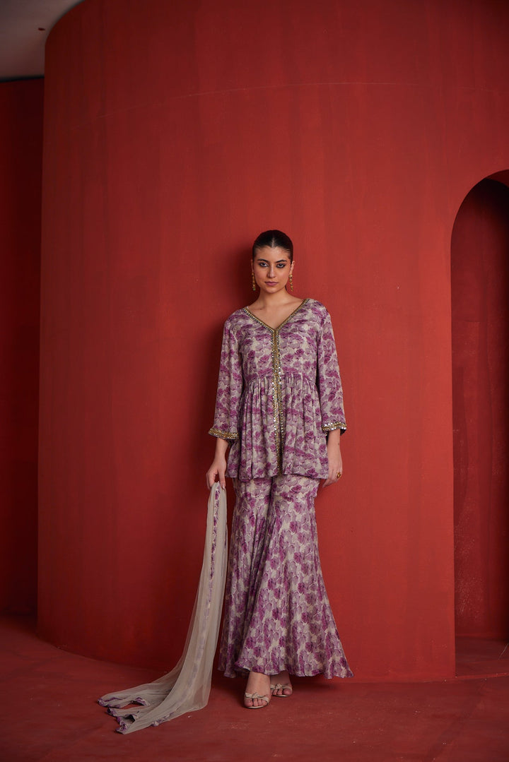 Neerus Purple crepe printed suit set - front view