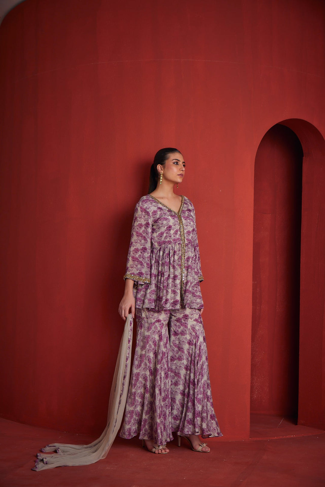 Neerus Purple crepe printed suit set - side view