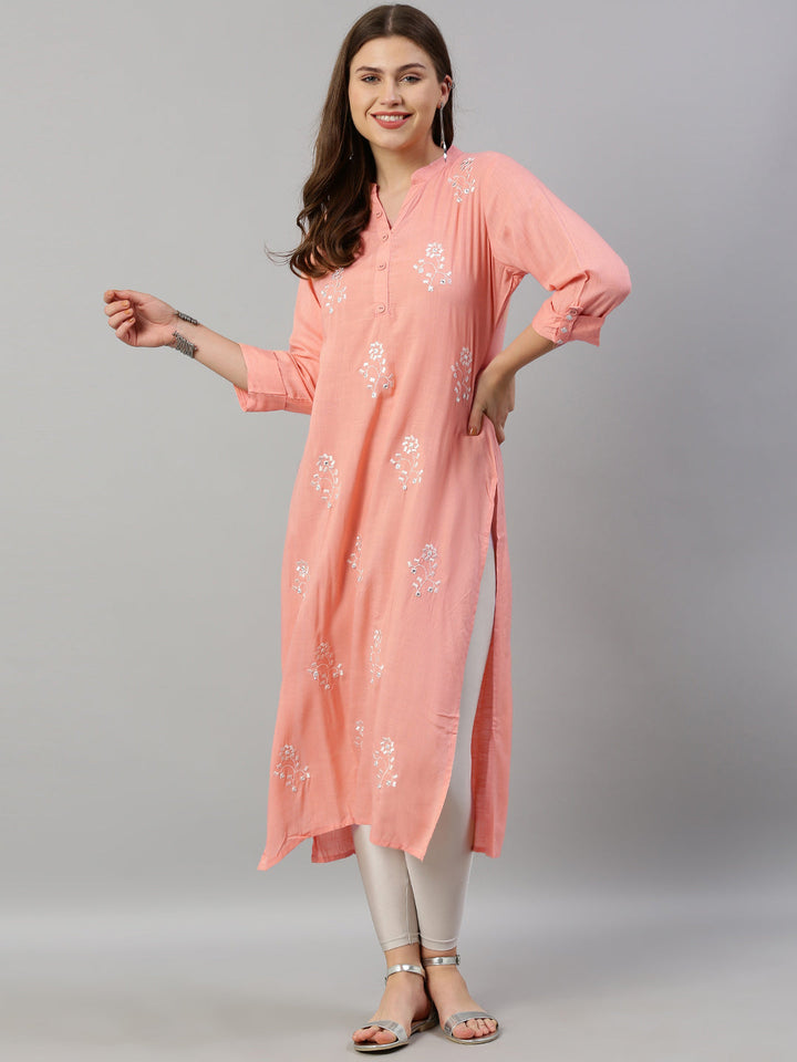 Neerus Pink rayon embroidered straight kurta - detail view 3