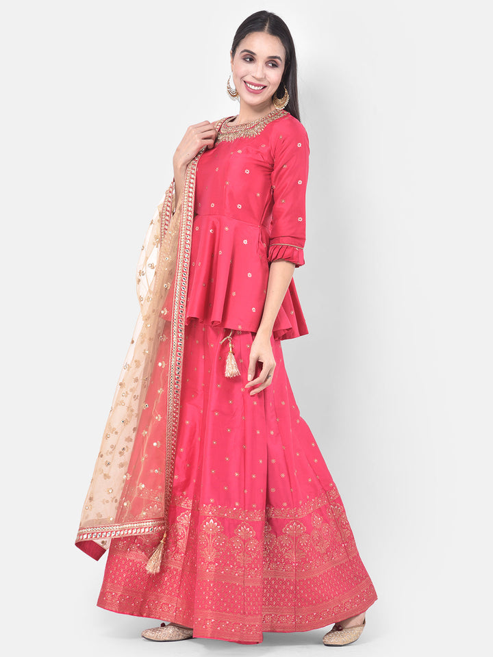 Neerus Pink embellished kurta set with skirt and dupatta - back view
