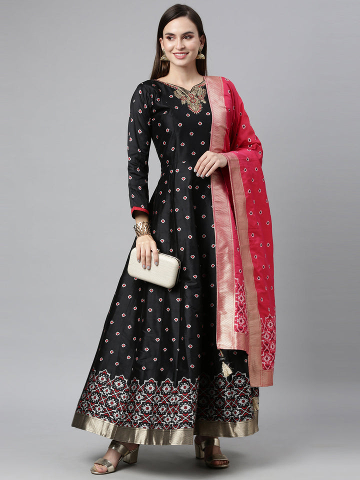 Neerus Black raw silk embroidered anarkali suit set - detail view 3