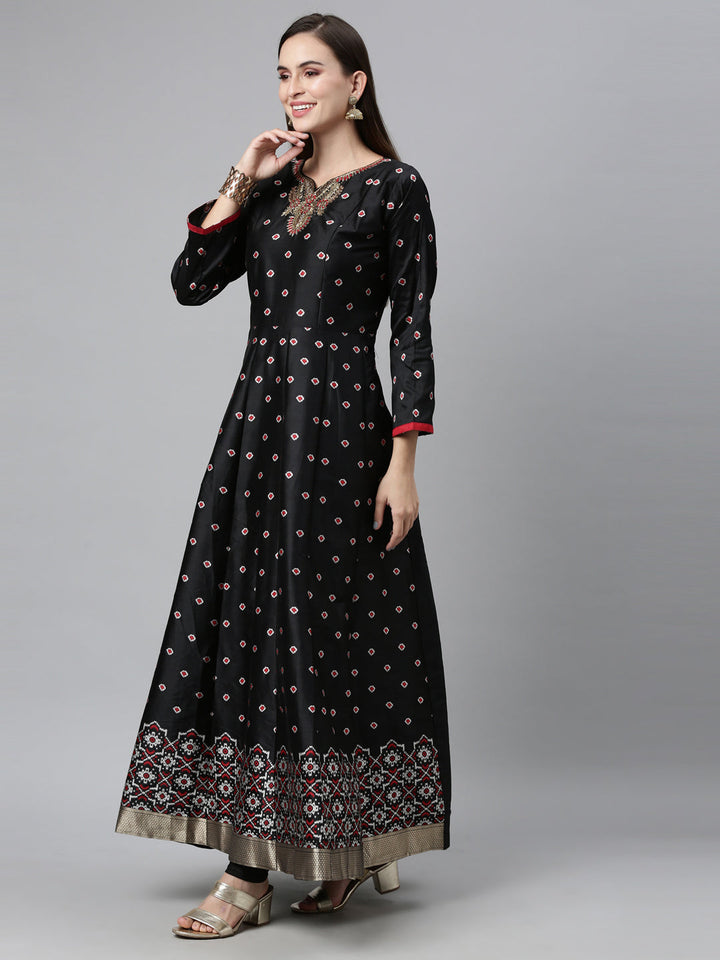 Neerus Black raw silk embroidered anarkali suit set - detail view 4