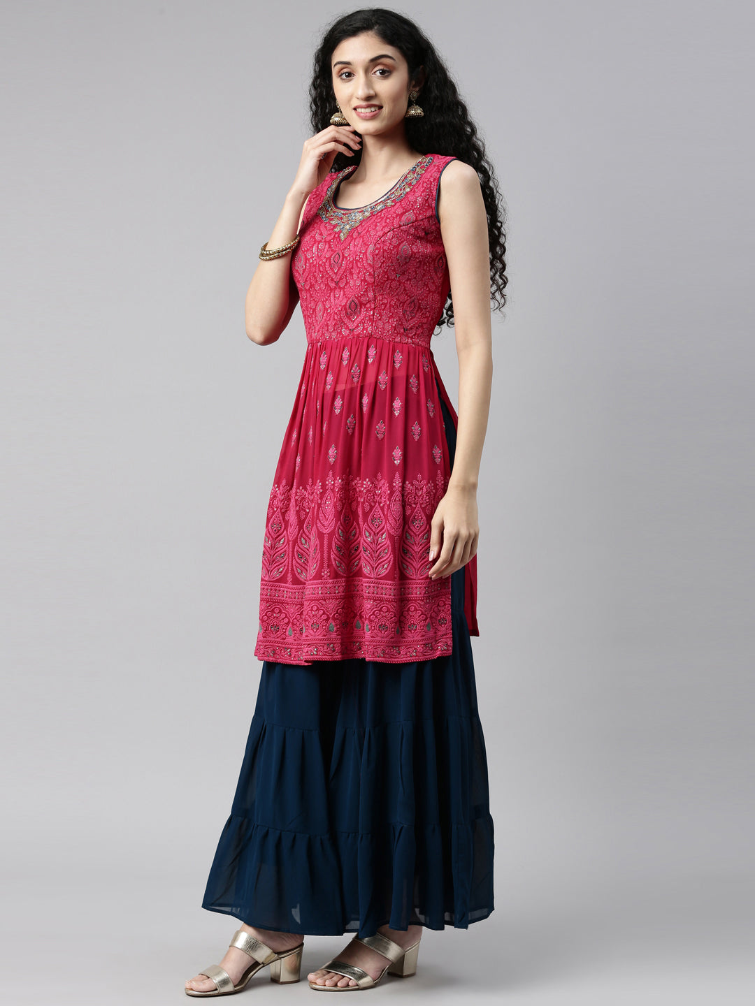 Neerus Pink georgette kurta set - detail view 2