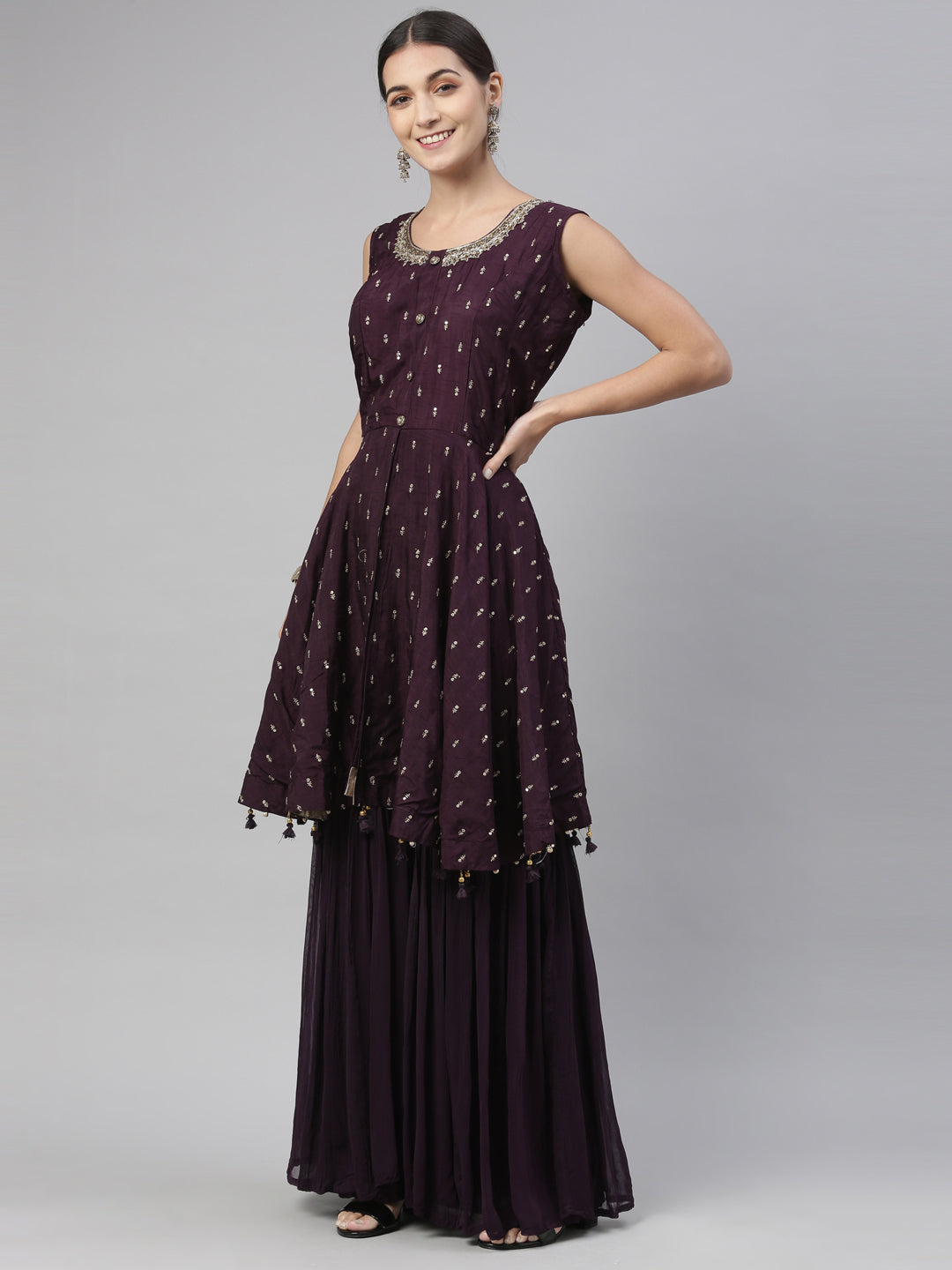 Neerus Maroon silk kurta set - detail view 1