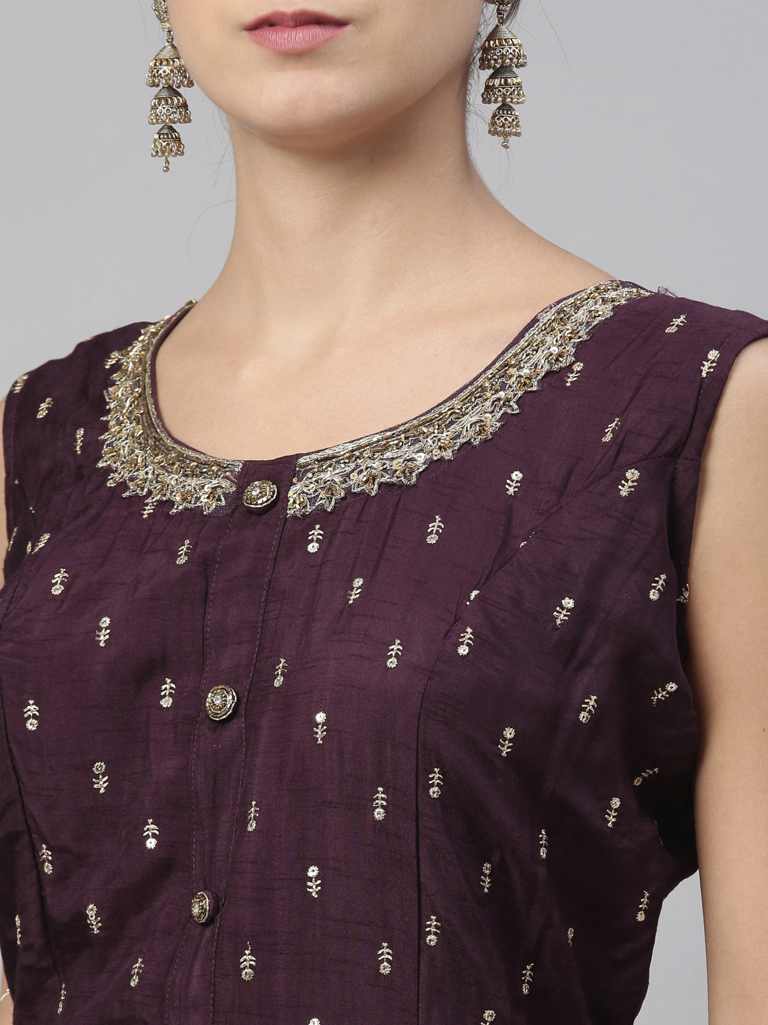 Neerus Maroon silk kurta set - detail view 3