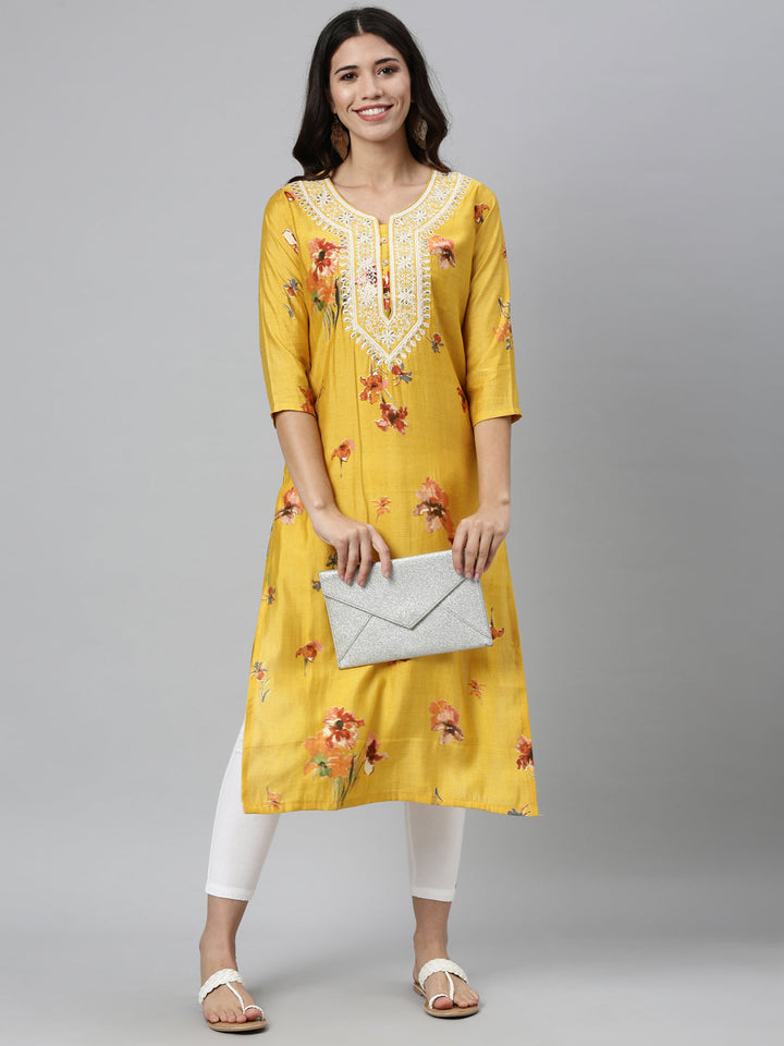 Neerus Yellow silk thread embroidered kurta - detail view 2