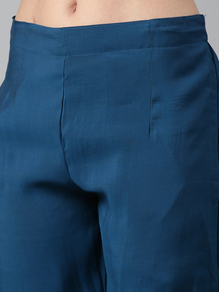 Neerus Blue shantoon embroidered kurta set - detail view 3
