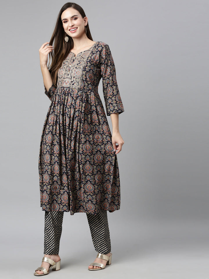 Neerus Blue shantoon printed kurta set - detail view 1