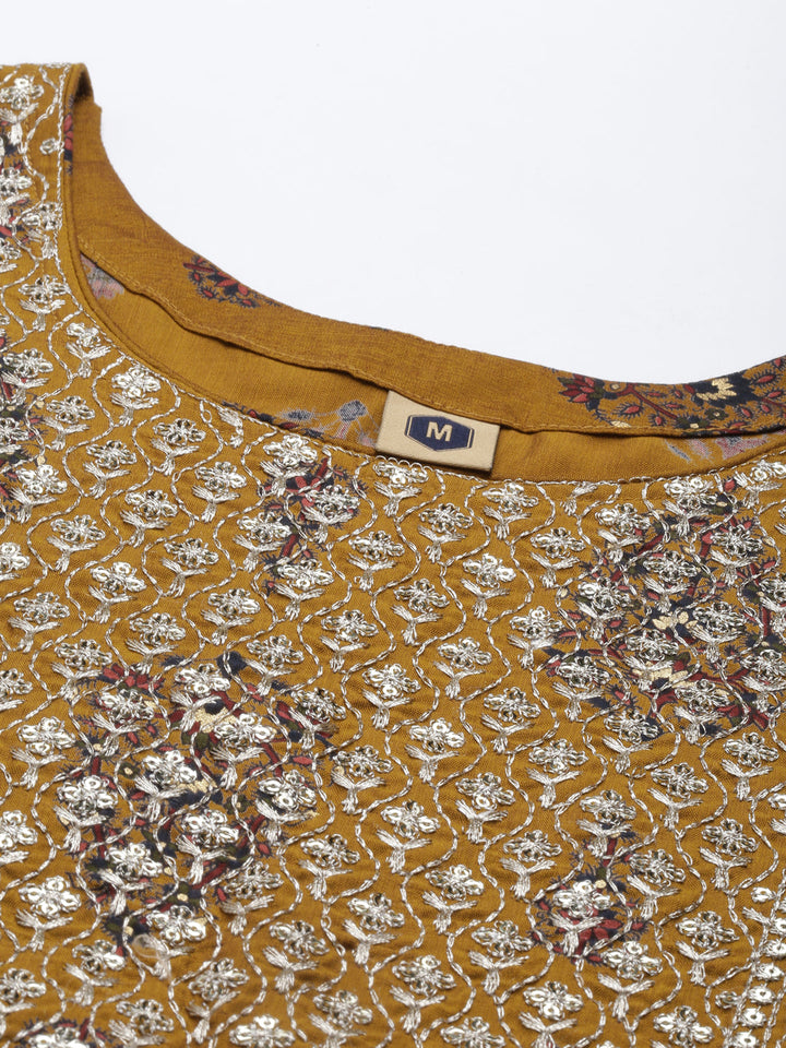 Neerus Gold modal printed kurta set - detail view 8