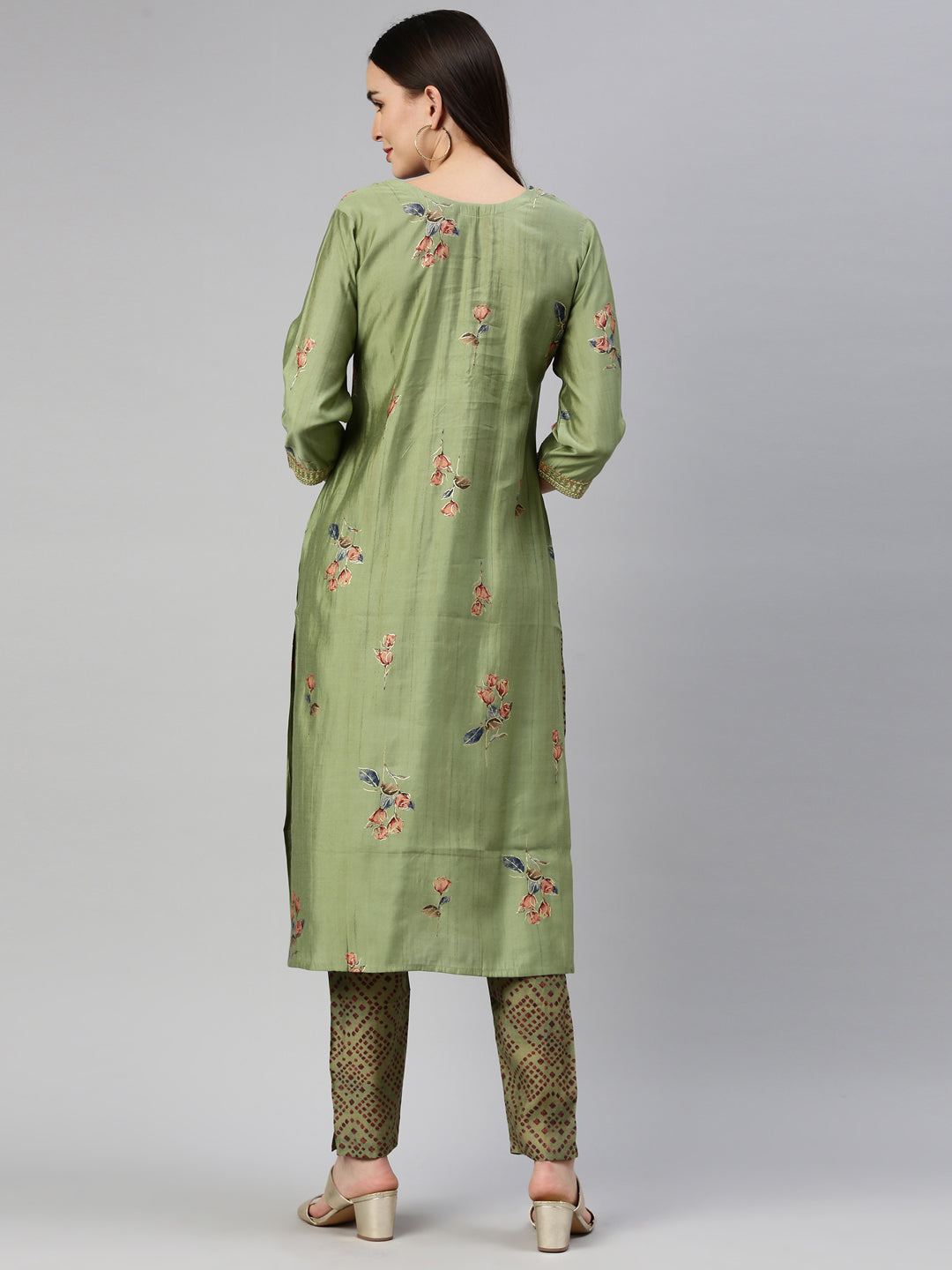Neerus Green satin solid kurta set - detail view 2