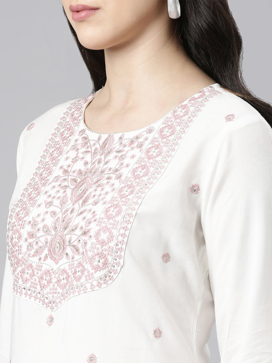 Neerus Pink rayon embellished straight kurta - detail view 1