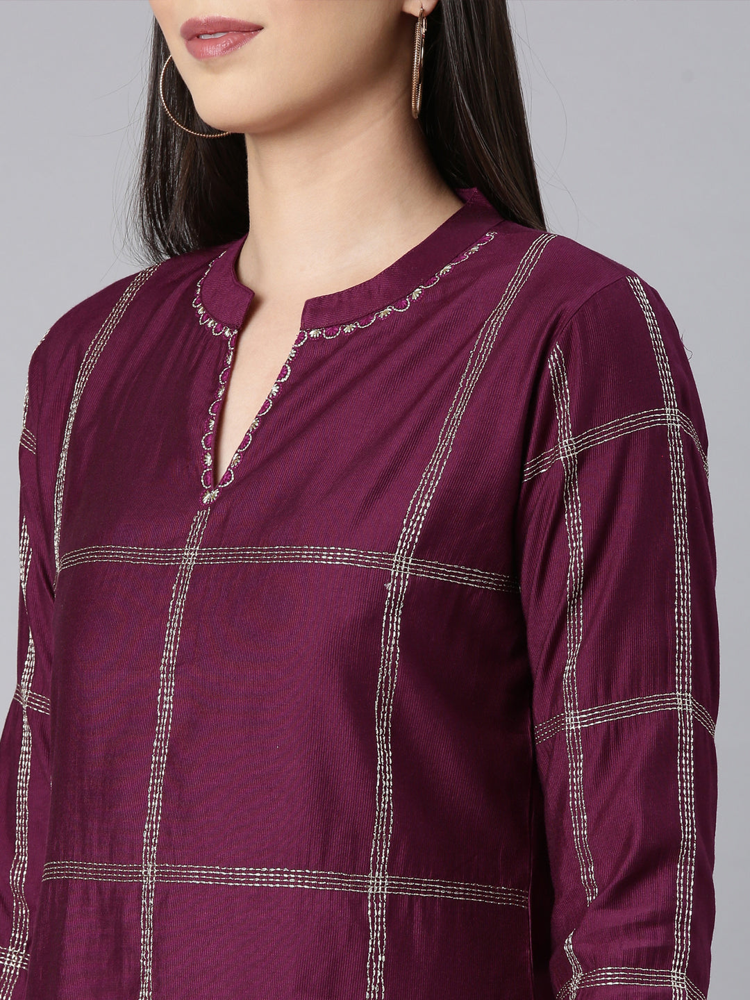 Neerus Maroon cotton solid straight kurta - detail view 2