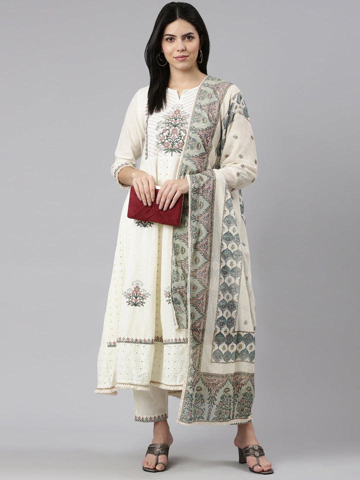 Neerus White cotton embroidered kurta set - detail view 2