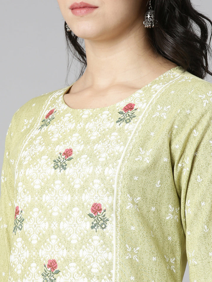 Neerus Green printed straight kurti - detail view 1
