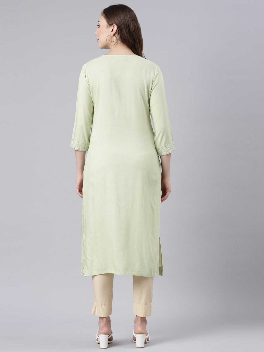 Neerus Green rayon printed straight kurta - detail view 1