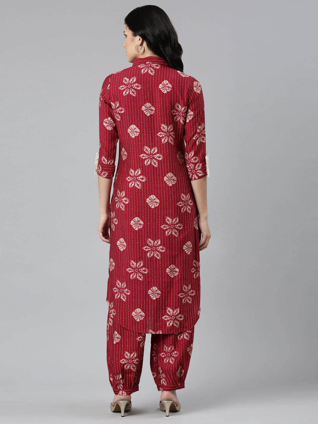 Neerus Maroon Shantoon printed kurta set - side view